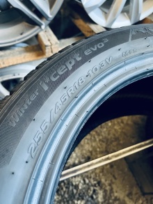 255 45 18 Hankook Winter i'Cept Evo3. Фото 10