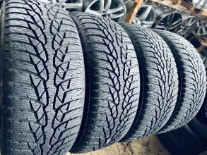 215 55 16 Nokian WR D4