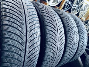 235 60 18 Michelin Pilot Alpin5 SUV 