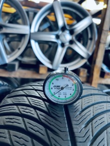 235 60 18 Michelin Pilot Alpin5 SUV . Фото 6