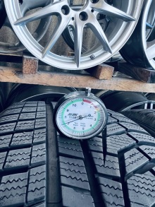 225 50 18 Hankook Winter i'Cept Evo2. Фото 8