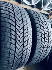 255 55 18 Bridgestone Blizzak LM005. Фото 3