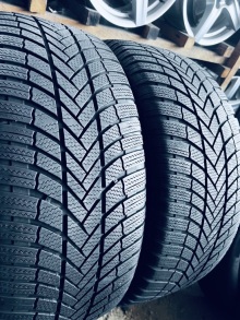 255 55 18 Bridgestone Blizzak LM005. Фото 2