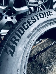 255 55 18 Bridgestone Blizzak LM005. Фото 6