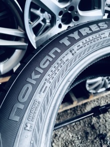 235 55 20 Nokian Powerproof SUV. Фото 9