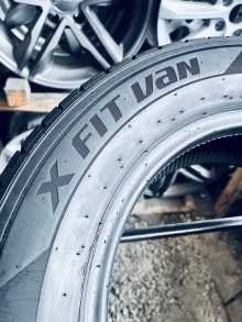 205 65 15C Laufen X Fit Van . Фото 8