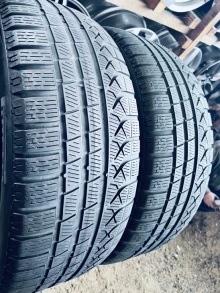 235 50 19 Pirelli P Zero Winter