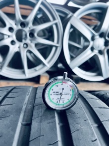 275 45 20 Bridgestone Potenza Sport . Фото 5