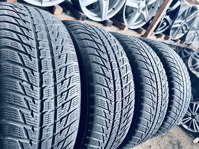265 60 18 Nokian WR SUV3