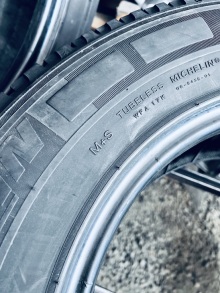 215 70 15C Michelin Agilis Camping. Фото 11