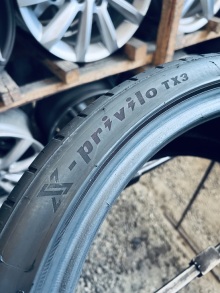 245 35 19 Tracmax X-Privilo TX3 . Фото 9