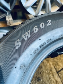 205 70 15 Goodride SW602 . Фото 9