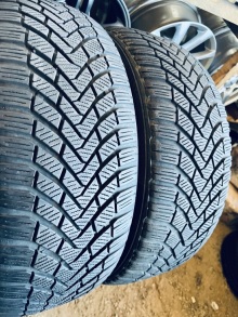 225 50 17 Continental ContiWinterContact TS850