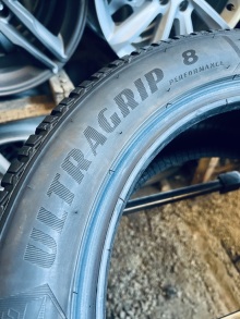 215 55 17 Goodyear Ultragrip 8 Performace . Фото 8