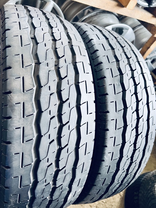 215 70 15C Firestone Vanhawk2