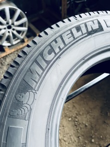 215 70 15C Michelin Agilis Camping [0823] . Фото 11