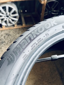 275 40 18 Hankook Winter I'Cept Evo2. Фото 8