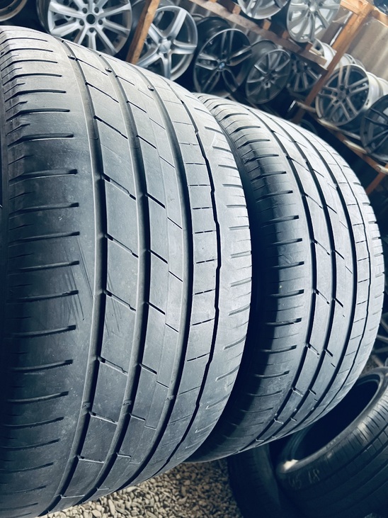 305 40 20 Hankook Ventus S1 Evo3