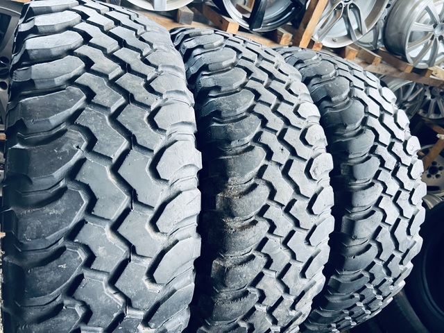 285 75 16 BFGoodrich Mud-Terrain T/A