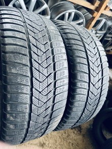 235 40 19 Pirelli Sottozero3. Фото 3