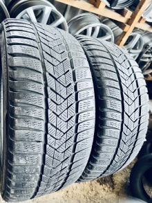 235 40 19 Pirelli Sottozero3. Фото 2