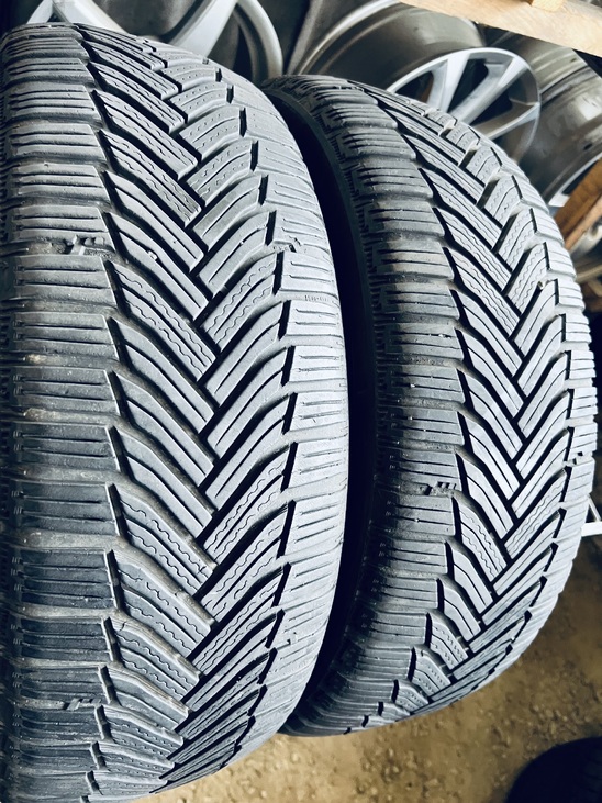 205 60 16 Michelin Alpin6