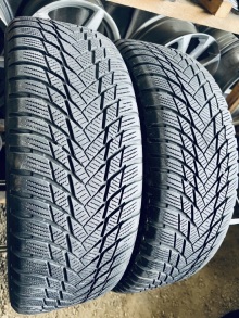 205 60 16 Bridgestone Blizzak LM001 . Фото 2