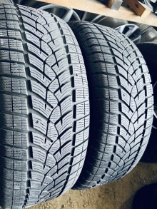 235 60 17 Goodyear Ultragrip Grip Performance