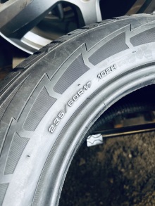 235 60 17 Goodyear Ultragrip Grip Performance. Фото 9