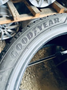 225 45 18 Goodyear Ultra Grip Performance+. Фото 9