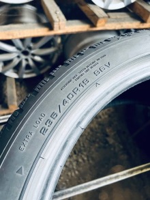 235 40 19 Goodyear UltraGrip Performance3 . Фото 12
