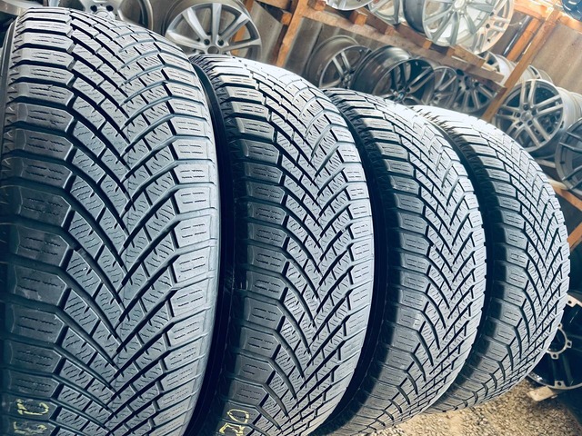 235 55 20 Yokohama BlueEarth*Winter V906 SUV