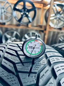 255 45 20 Hankook Winter I'Cept Evo3 X. Фото 9