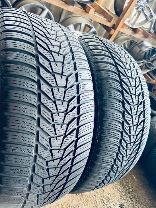  275 50 20 Hankook Winter i'Cept Evo3 X