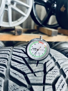 245 45 18 Hankook Winter i'Cept Evo3. Фото 6