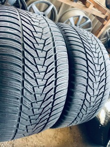  275 35 19 Hankook Winter i'Cept Evo3