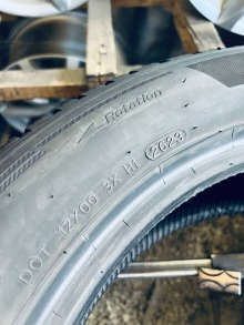 225 55 18 Hankook Winter i'Cept Evo3 X. Фото 11