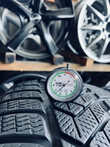 255 45 19 Pirelli Sottozero 3 . Фото 7