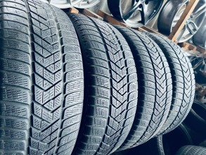 235 55 19 Pirelli Scorpion Winter 