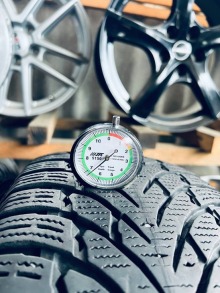 225 65 17 Nokian WR SUV4. Фото 9