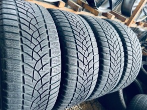  235 50 19 Goodyear UltraGrip Performance Gen-1 