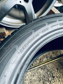  235 50 19 Goodyear UltraGrip Performance Gen-1 . Фото 7