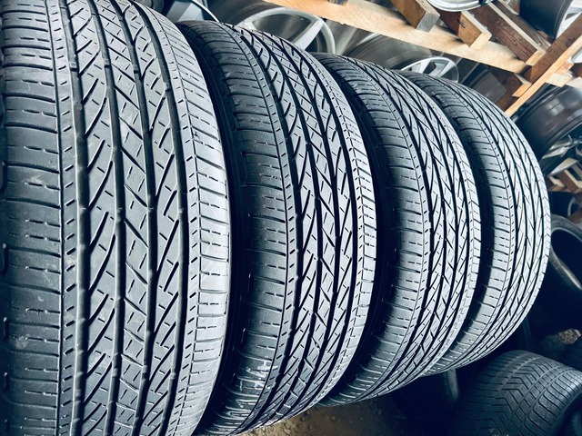 215 60 17 Bridgestone Dueler H/P Sport AS