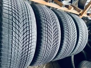 235 45 18 Goodyear UltraGrip Performance 3 Шини Резина Зимові . Фото 2