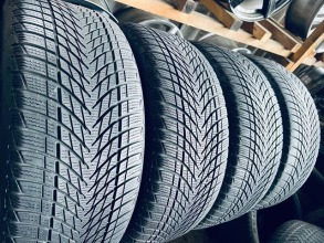 235 45 18 Goodyear UltraGrip Performance 3 Шини Резина Зимові . Фото 3