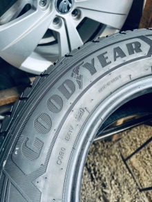 Шини Резина Зимові 235 65 16C Goodyear UltraGrip Cargo. Фото 9