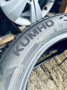 215 55 17 Kumho WinterCraft WP52 Шини Резина Зимові . Фото 8