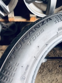 225 55 17 Bridgestone Turanza T005 . Фото 10