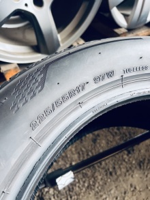225 55 17 Bridgestone Turanza T005 . Фото 12