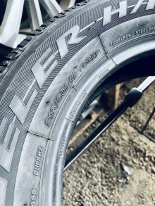215 60 17 Bridgestone Dueler H/P Sport . Фото 10